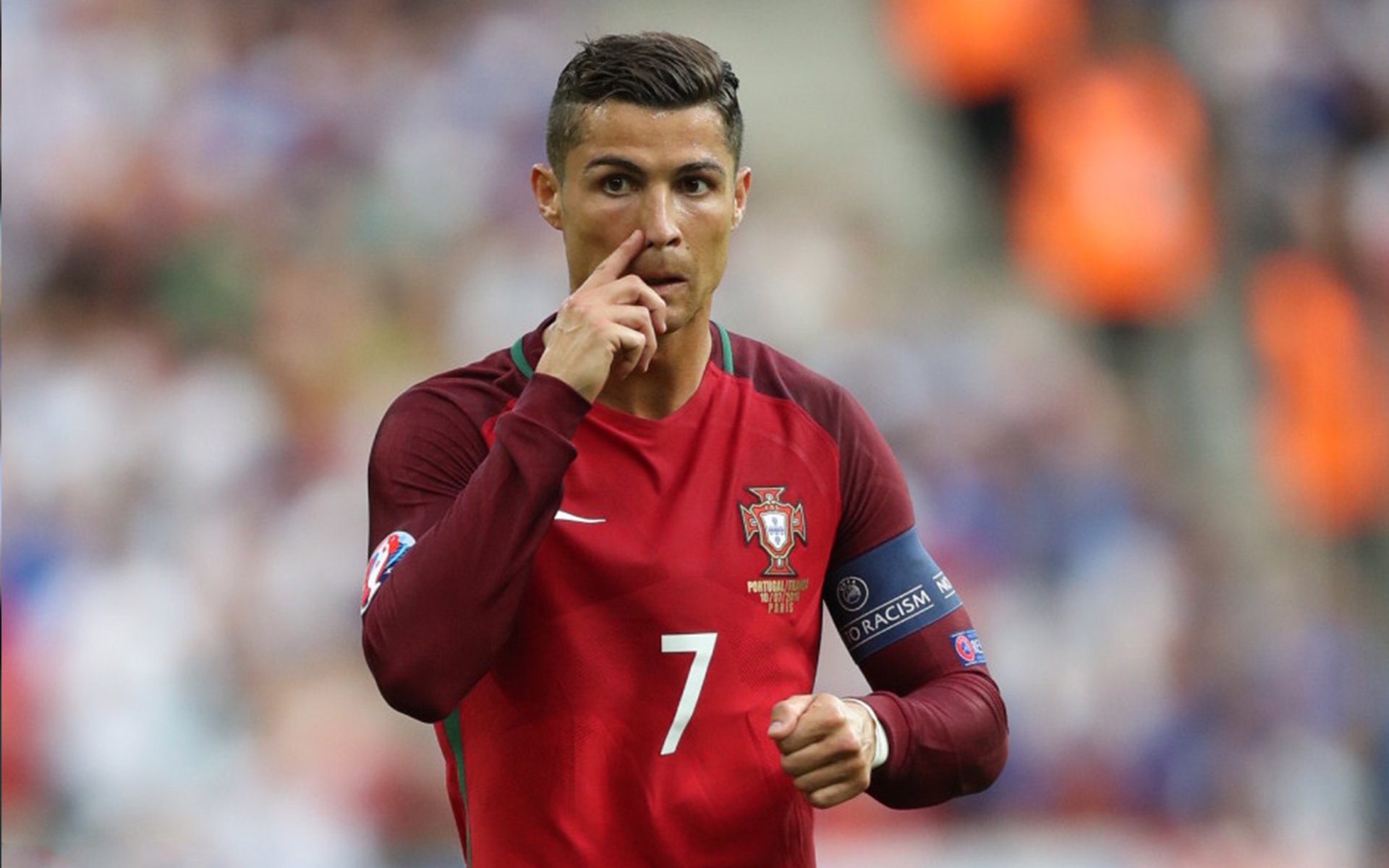 爱游戏体育app-德国大国足险胜摩尔多瓦，向前进发出强烈信号，德国踢足球